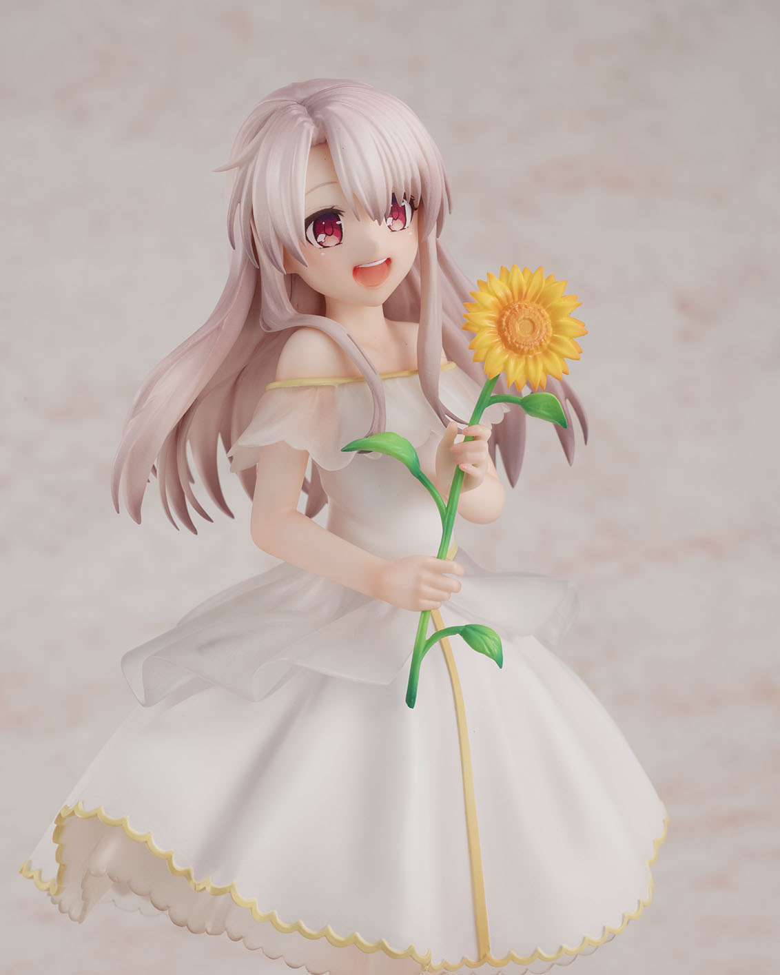 「劇場版『Fate/kaleid liner プリズマ☆イリヤ Licht 名前の無い少女』 イリヤスフィール・フォン・アインツベルン サマーワンピースver.」