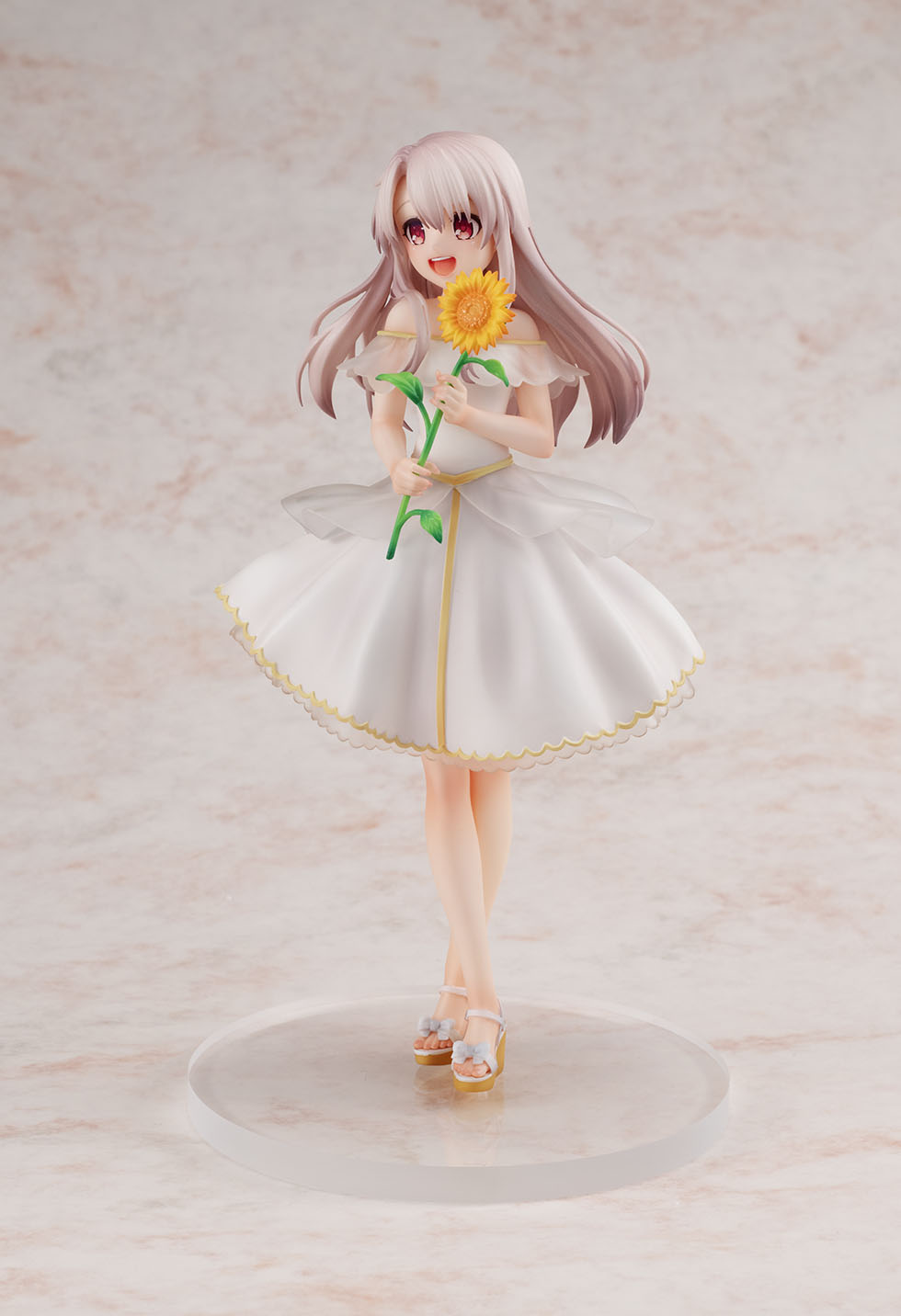 「劇場版『Fate/kaleid liner プリズマ☆イリヤ Licht 名前の無い少女』 イリヤスフィール・フォン・アインツベルン サマーワンピースver.」