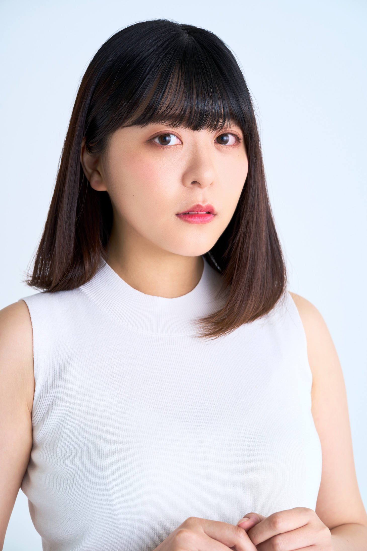 稲岡志織