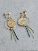 「呪術高専 校章チャームイヤリング 五条悟モデル」