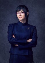 高月彩良扮する禪院真希。
