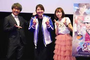 左から川本成、皆川純子、高橋美佳子。