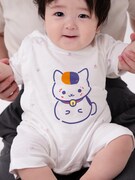 「にゃんぷち」第1弾アイテムのロンパース。