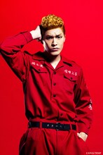 高田誠扮する長内信高。