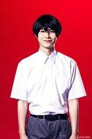 佐藤信長扮する橘直人。