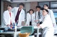 「監察医 朝顔」第2シーズンより。 (c)香川まさひと・木村直巳・佐藤喜宣／実業之日本社  (c)フジテレビジョン