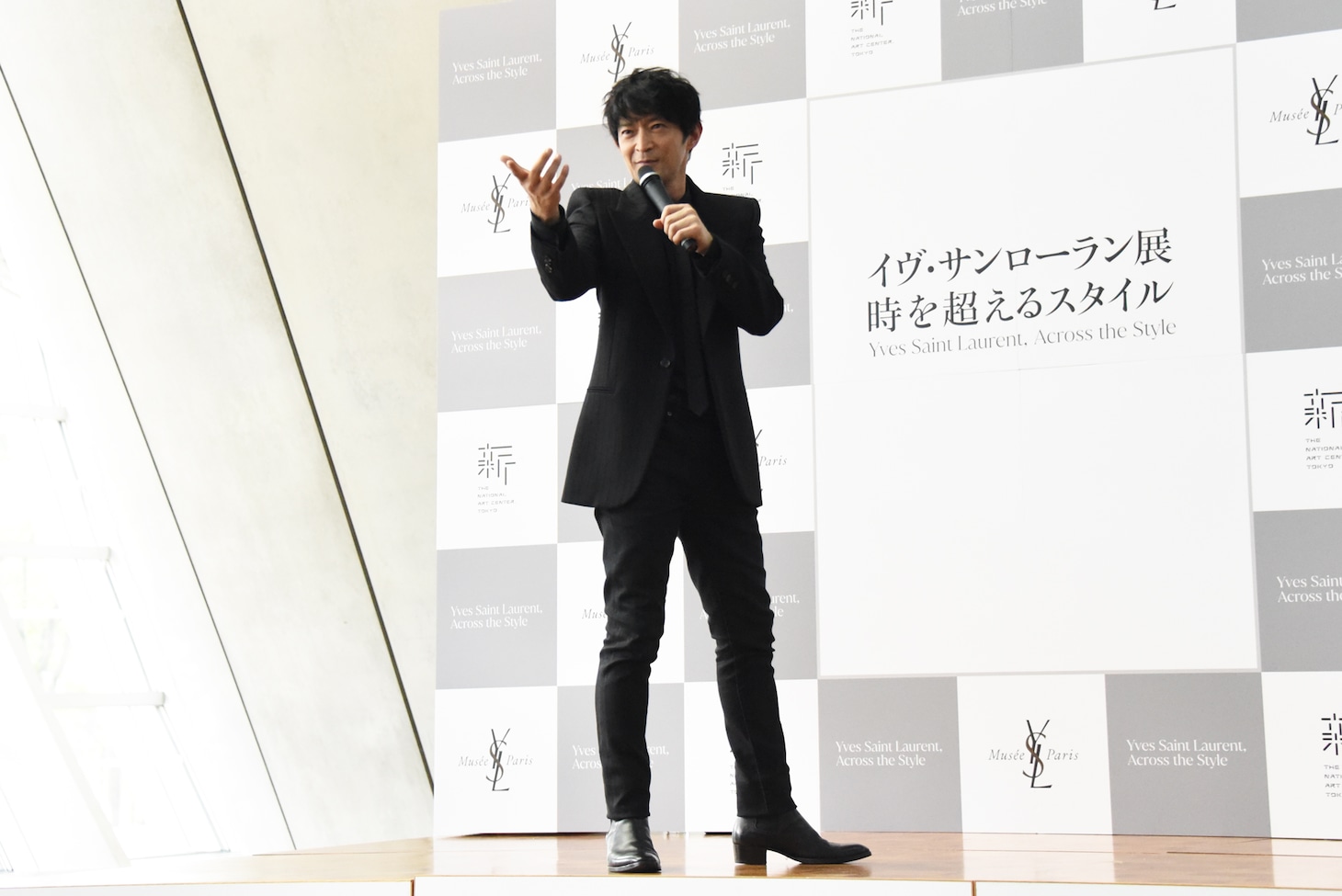 津田健次郎