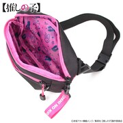 「【推しの子】OUTDOOR PRODUCTSコラボレーション サコッシュ」アイモデル