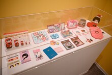 別冊マーガレットの付録や読者プレゼントのグッズ。 (c)椎名軽穂/集英社