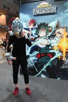 バンダイナムコエンターテインメントのブースに登場した死柄木弔。