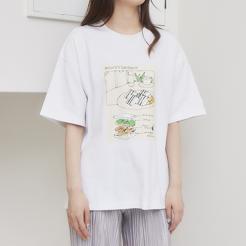 「ZERO STAR『名探偵コナン』Tシャツ ホワイト / 安室透」の着用例。