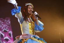 虹色にの役の大地葉。