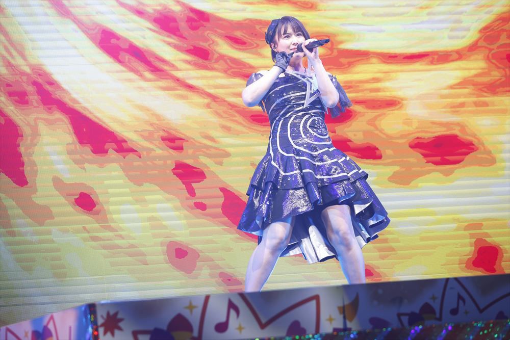 北条コスモ役の山本希望。