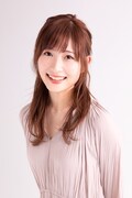 ラーニヤ役の白石晴香。