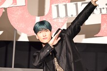 尻相撲対決で優勝した金城碧海。