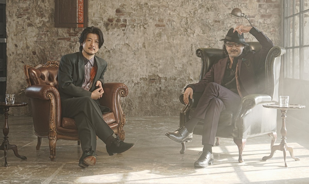 左から玉山鉄二、大塚明夫。