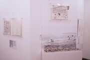 「よつばと！原画展」より、石を展示している一角。 (c)KIYOHIKO AZUMA/YOTSUBA STUDIO