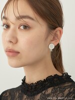 「目玉おやじ イヤリング」使用イメージ