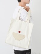 「目玉おやじ トートバッグ」使用イメージ