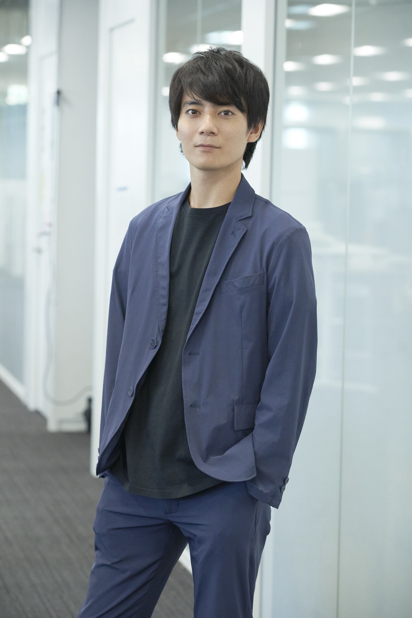 西山潤扮する村田元気。