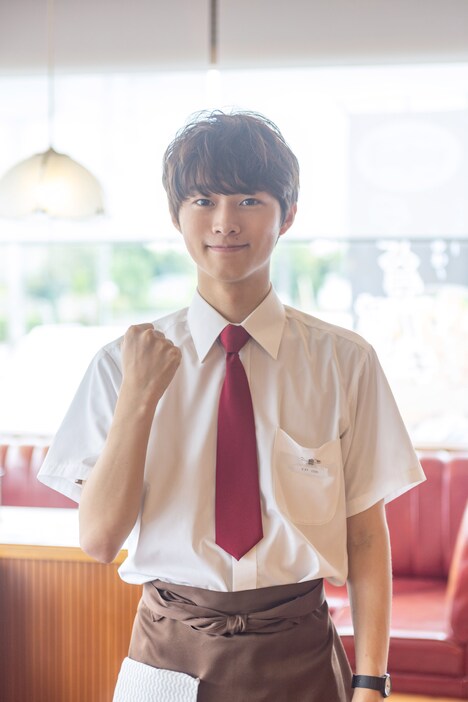 青山凌大扮する伊藤寿哉。