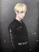 植田圭輔扮する松野千冬。