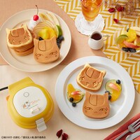 「こんがりきゃらパンケーキメーカー ニャンコ先生」で作ったニャンコ先生型のパンケーキ。