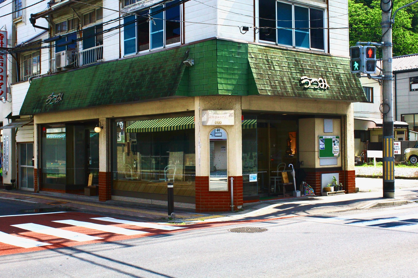 気仙沼のくるくる喫茶うつみ。