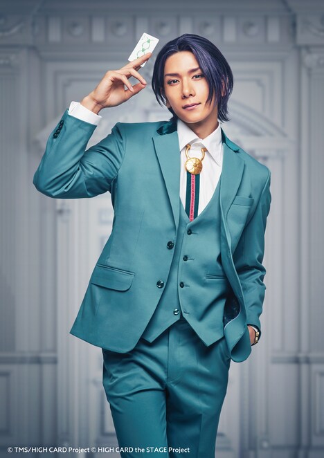 松田岳扮するヴィジャイ・クマール・シン。