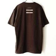 「WHITE MUSTACHE Tee [chocolate]」