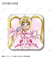 トレーディング缶バッジの1BOX購入特典で配られるスクエア缶バッジ。