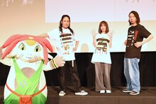 舞台挨拶の様子。左からミャウ、吉野裕行、佐武宇綺、諏訪部順一。