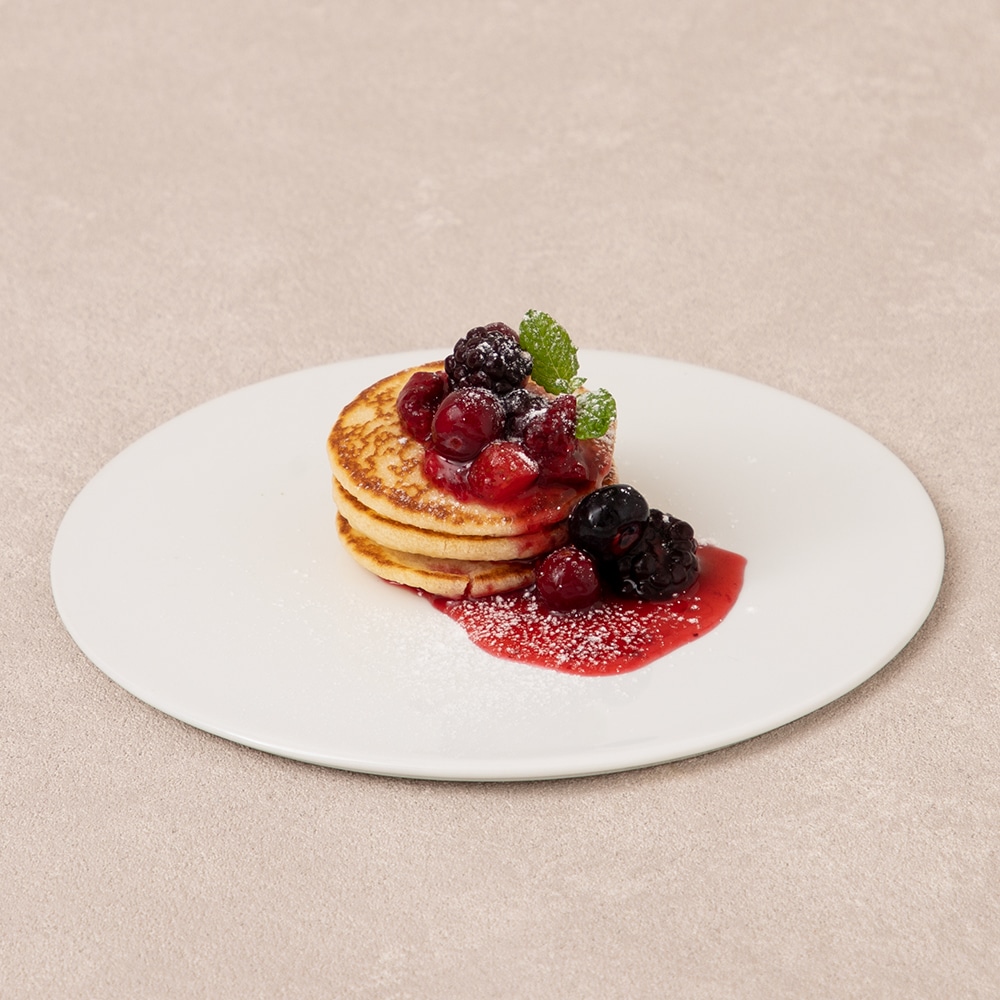 「なんか実をジャムにしてかけたホットケーキ」