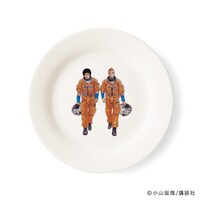 「トリビュート21チャリティプレート〈小山 宙哉〉」