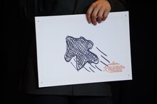 津田健次郎が描いたエルル。