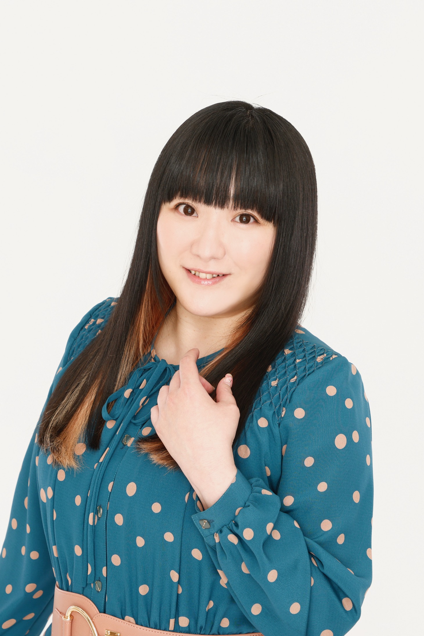 新谷良子