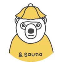 サクマくん（CV：前田佳織里）。サウナが大好きなのんびりやのクマの男の子。ぽっかいどうサウナ高校の2年生で、野球部に所属している。