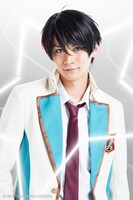 藤岡勇成扮する虎石和泉。