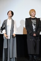 左から釘宮理恵、緒方恵美。