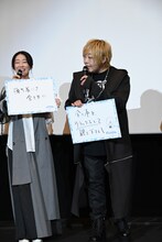 左から釘宮理恵、緒方恵美。