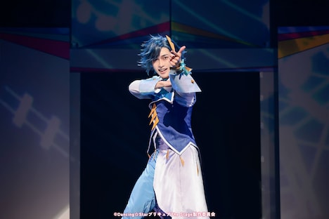 滝澤諒扮するキュアロック。