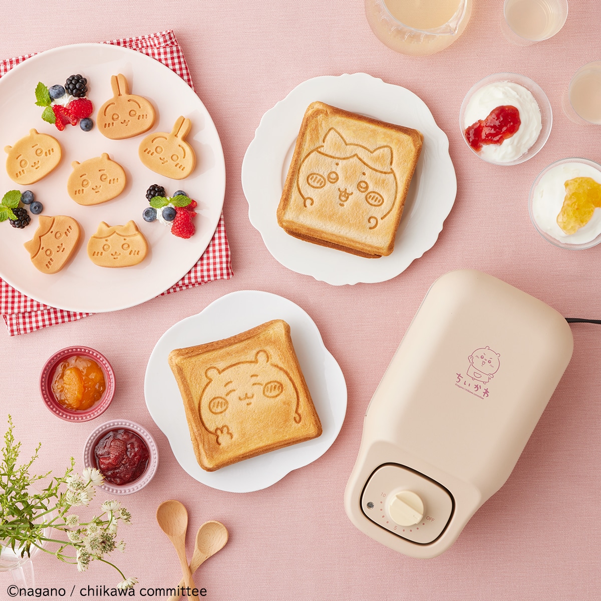 「こんがりきゃらマルチサンドメーカー ちいかわ」