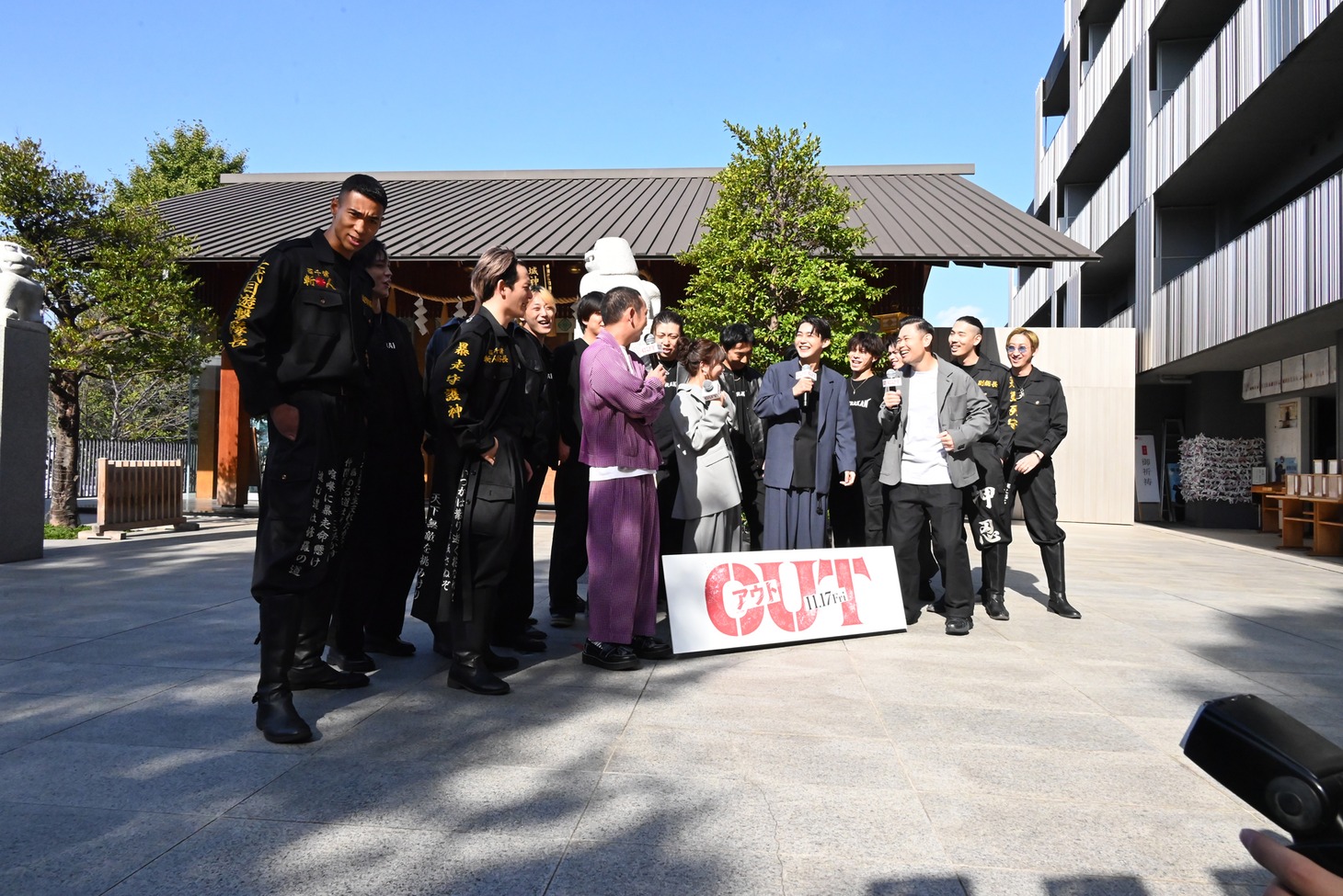 実写映画「OUT」の公開直前イベントより。