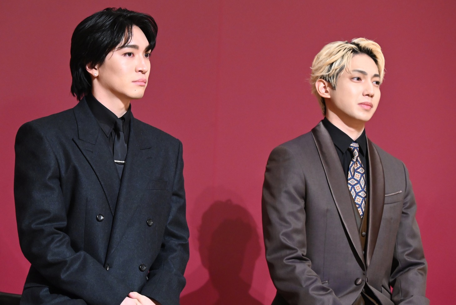 左から松下優也、有澤樟太郎。