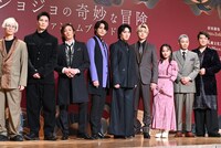 「ミュージカル『ジョジョの奇妙な冒険 ファントムブラッド』」の製作発表記者会見の様子。