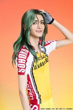 山本涼介扮する巻島裕介。