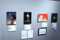 「『EGAKU -draw the song-』展」の様子。