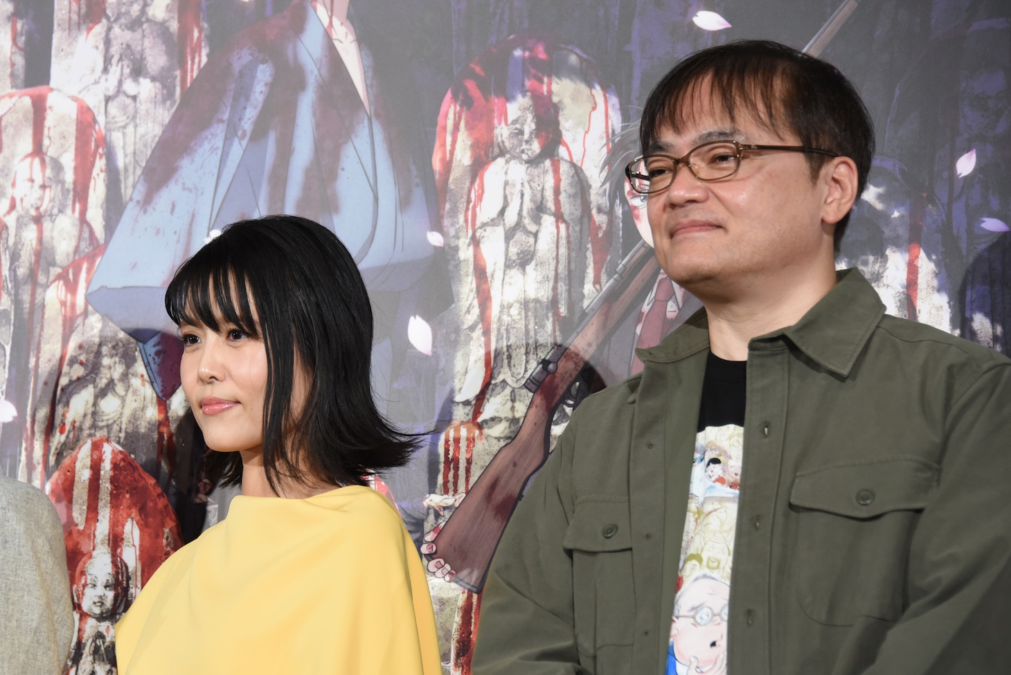 左から沢城みゆき、古賀豪監督。