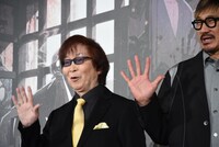 左から古川登志夫、木内秀信。