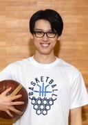 松本大輝扮する藤堂慎治。(c)「佐原先生と土岐くん」製作委員会・MBS